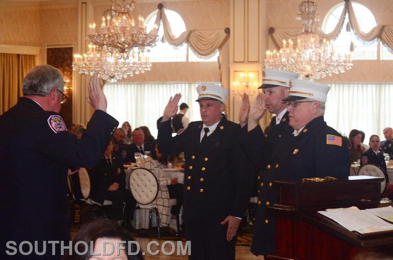 Ex-Chief Bill Witzke swearing in the new Chiefs.